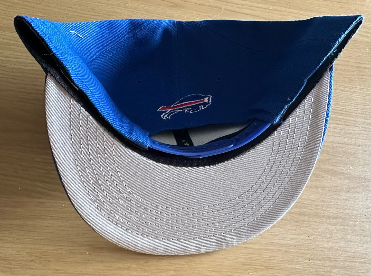 Buffalo Bills NFL SnapBack Baseball Cap Multicolour New With Sticker