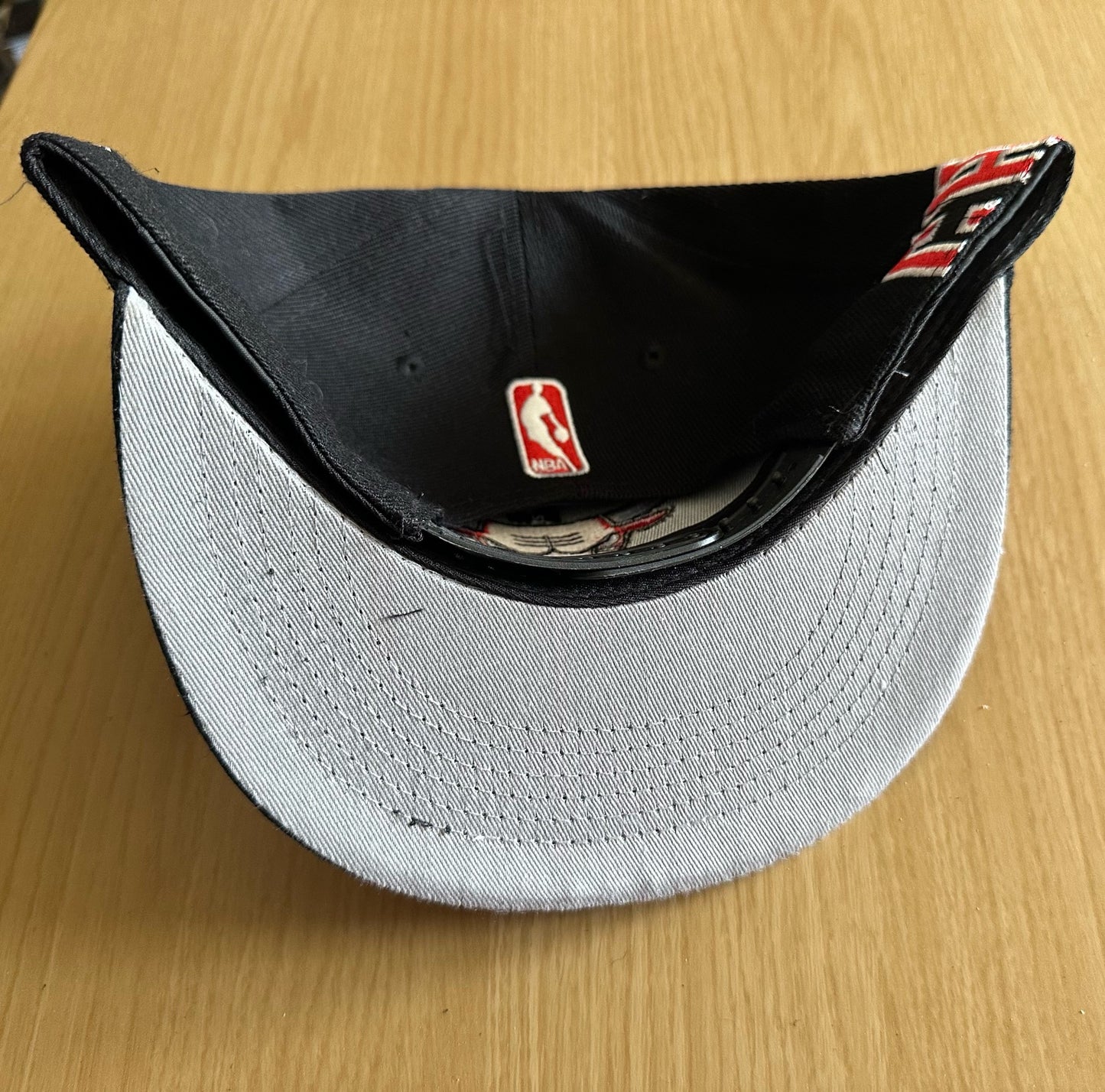 Chicago Bulls NBA SnapBack Baseball Cap Multicolour New With Sticker