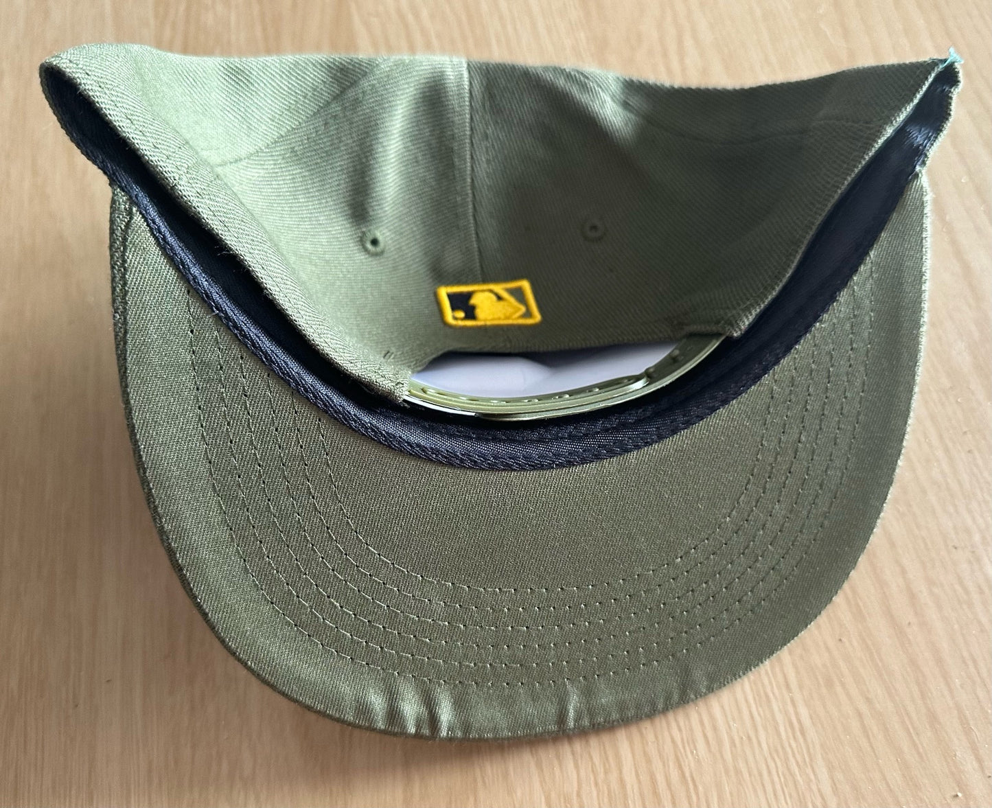 Houston Astros Army MLB SnapBack Baseball Cap Multicolour New With Sitcker