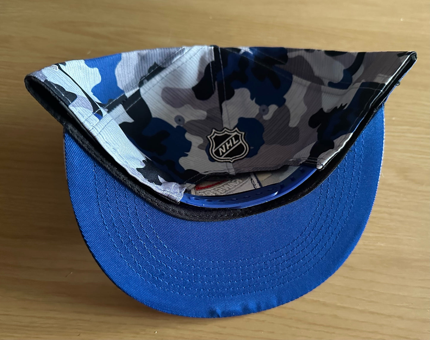 New York Rangers NHL SnapBack Camo Baseball Cap Multicolour New With Sticker