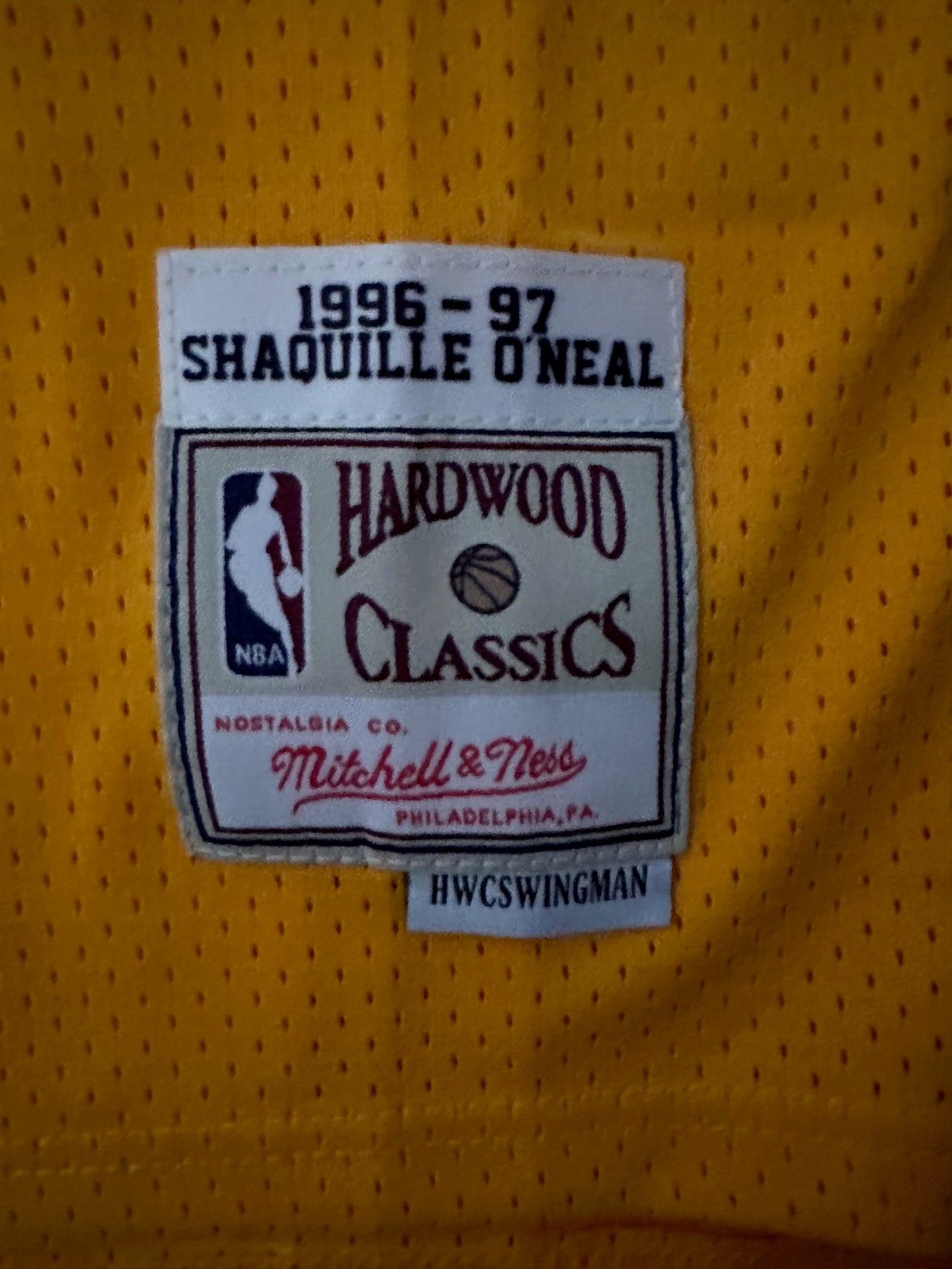 Los Angeles LA Lakers NBA Hardwood Classics Basketball Vest Large O'Neal 34 Yellow
