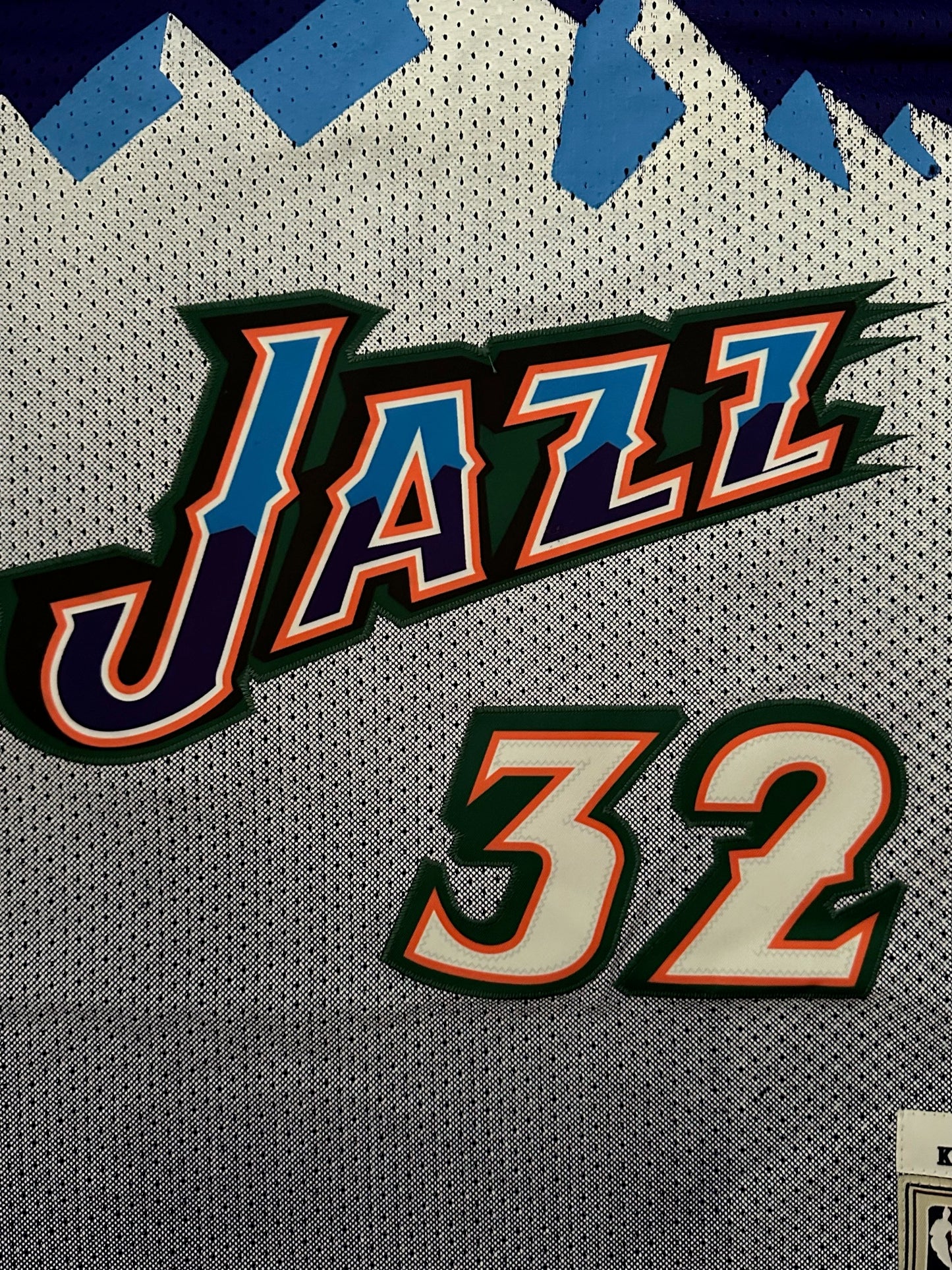 Utah Jazz NBA Hardwood Classics Basketball Vest Large Malone 32 Purple