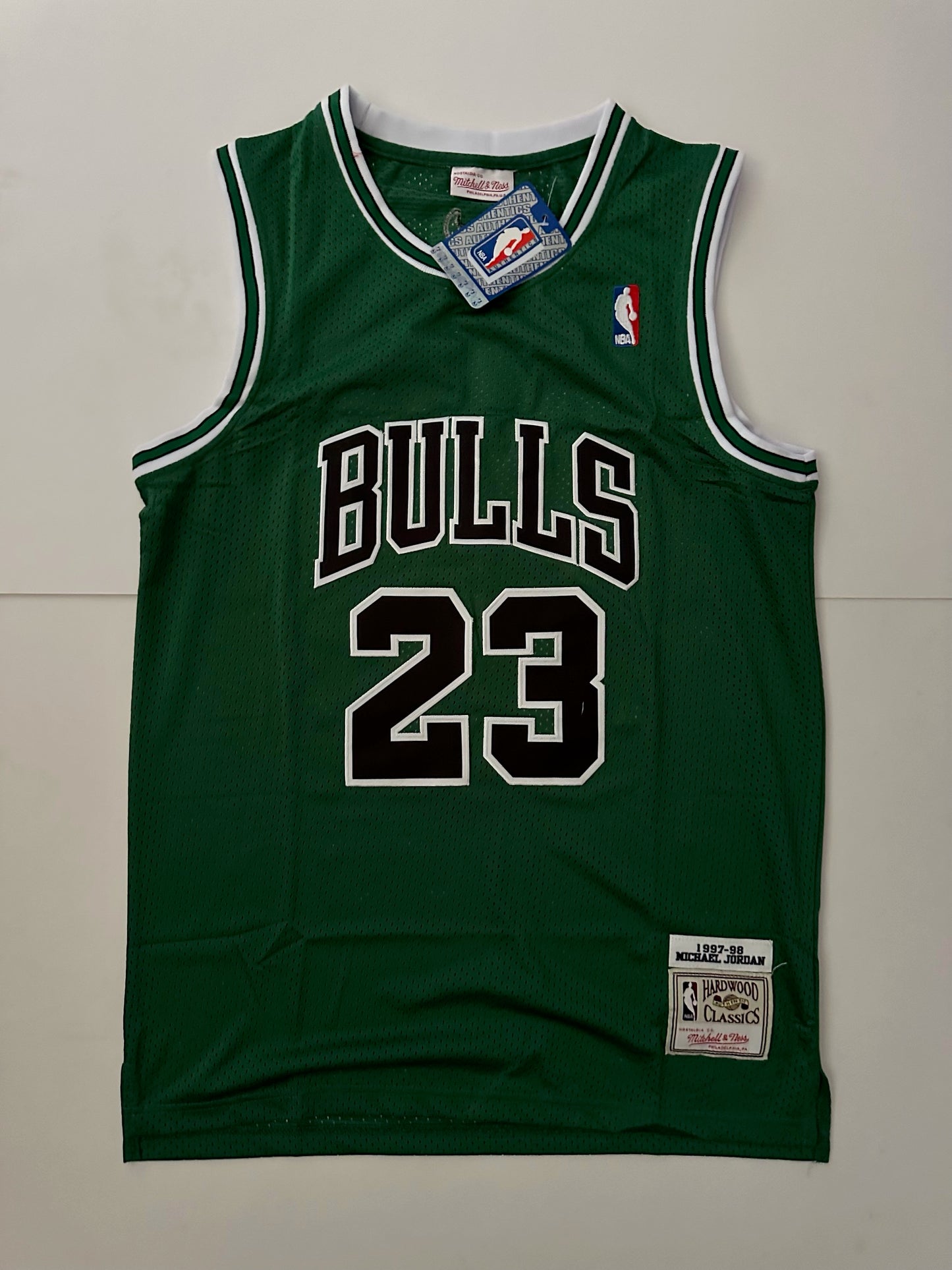 Chicago Bulls NBA Hardwood Classics Jordan Basketball Vest Large 23 Green