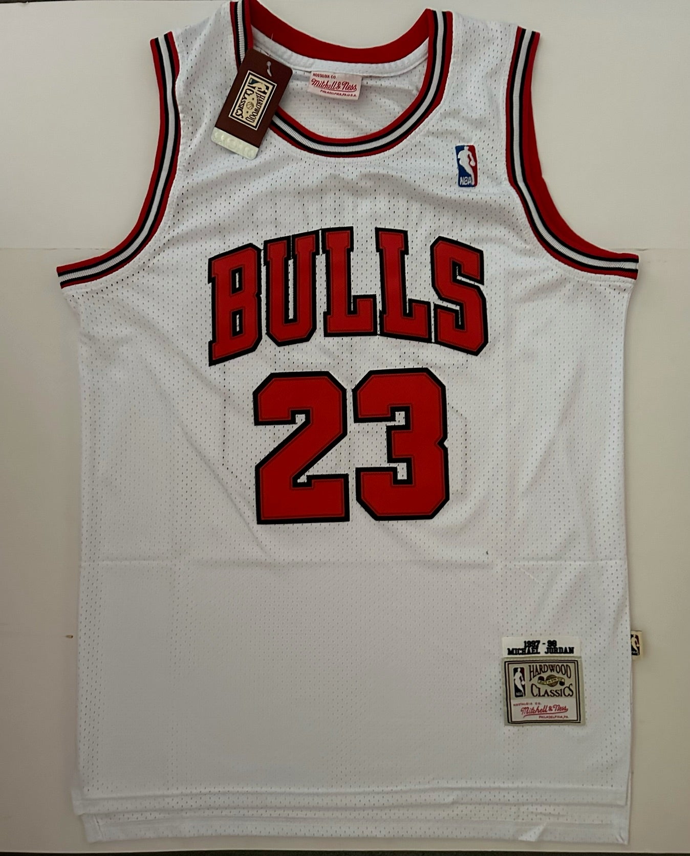 Chicago Bulls NBA Hardwood Classics Basketball Vest Large Jordan 23 White