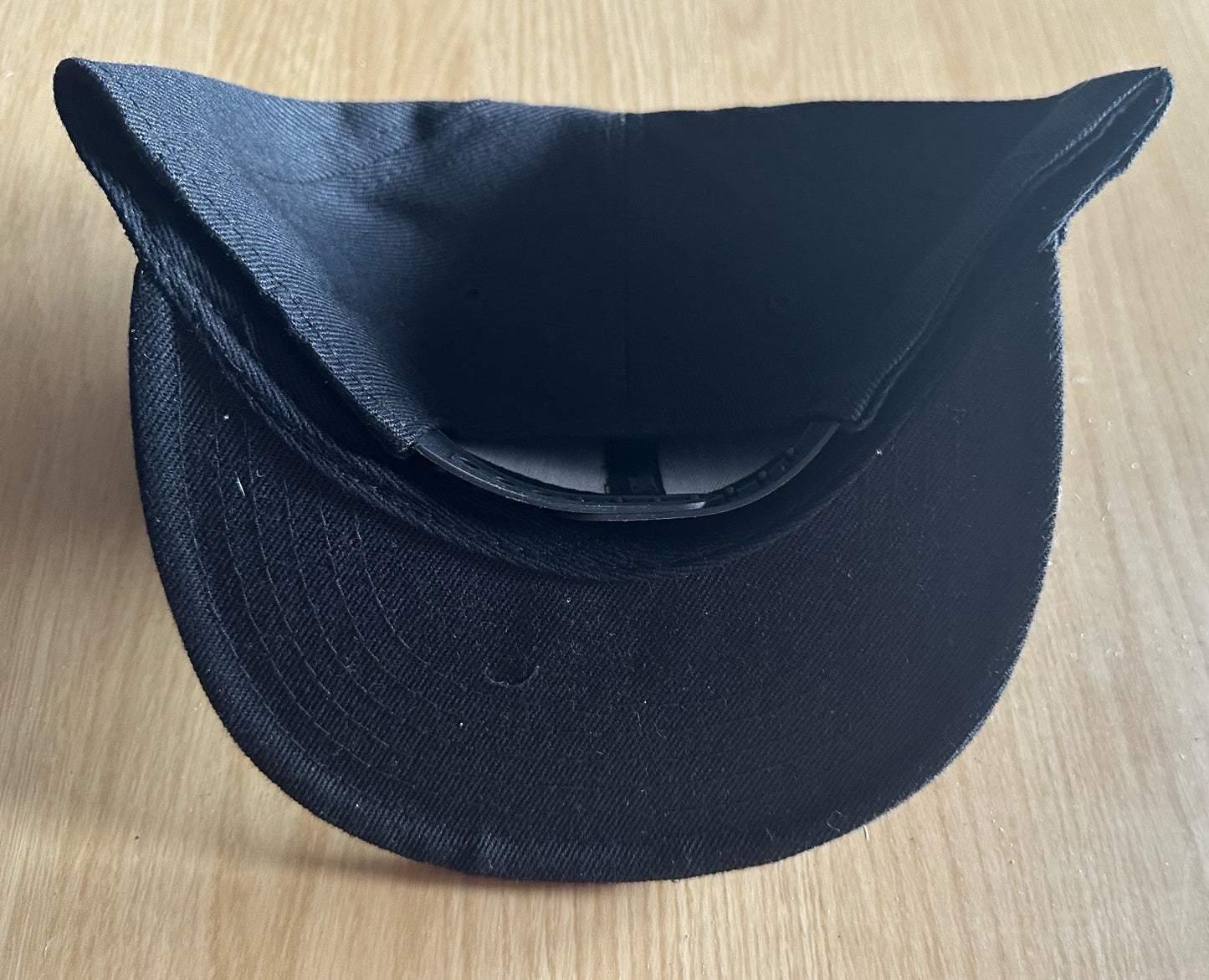 Los Angeles LA Kings NHL SnapBack Baseball Cap Multicolour New With Sticker