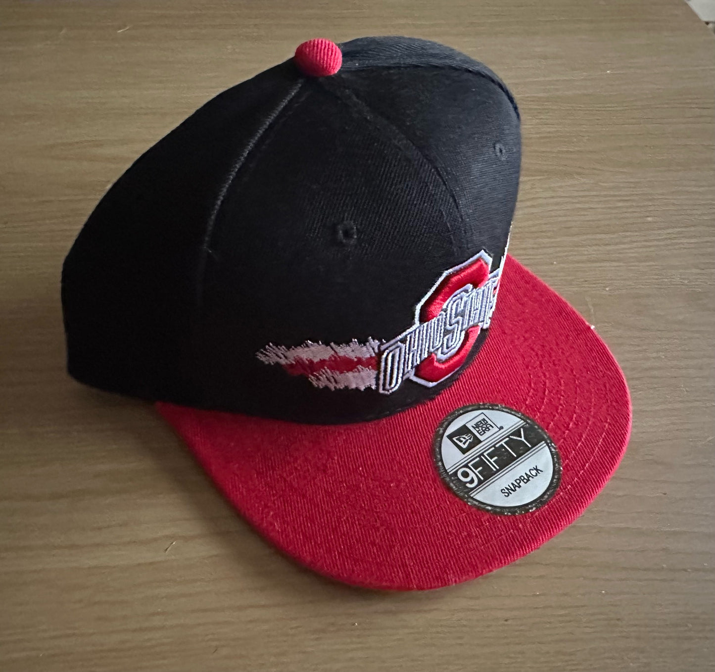 Ohio State Buckeyes NCAA SnapBack Baseball Cap Multicolour New With Sticker