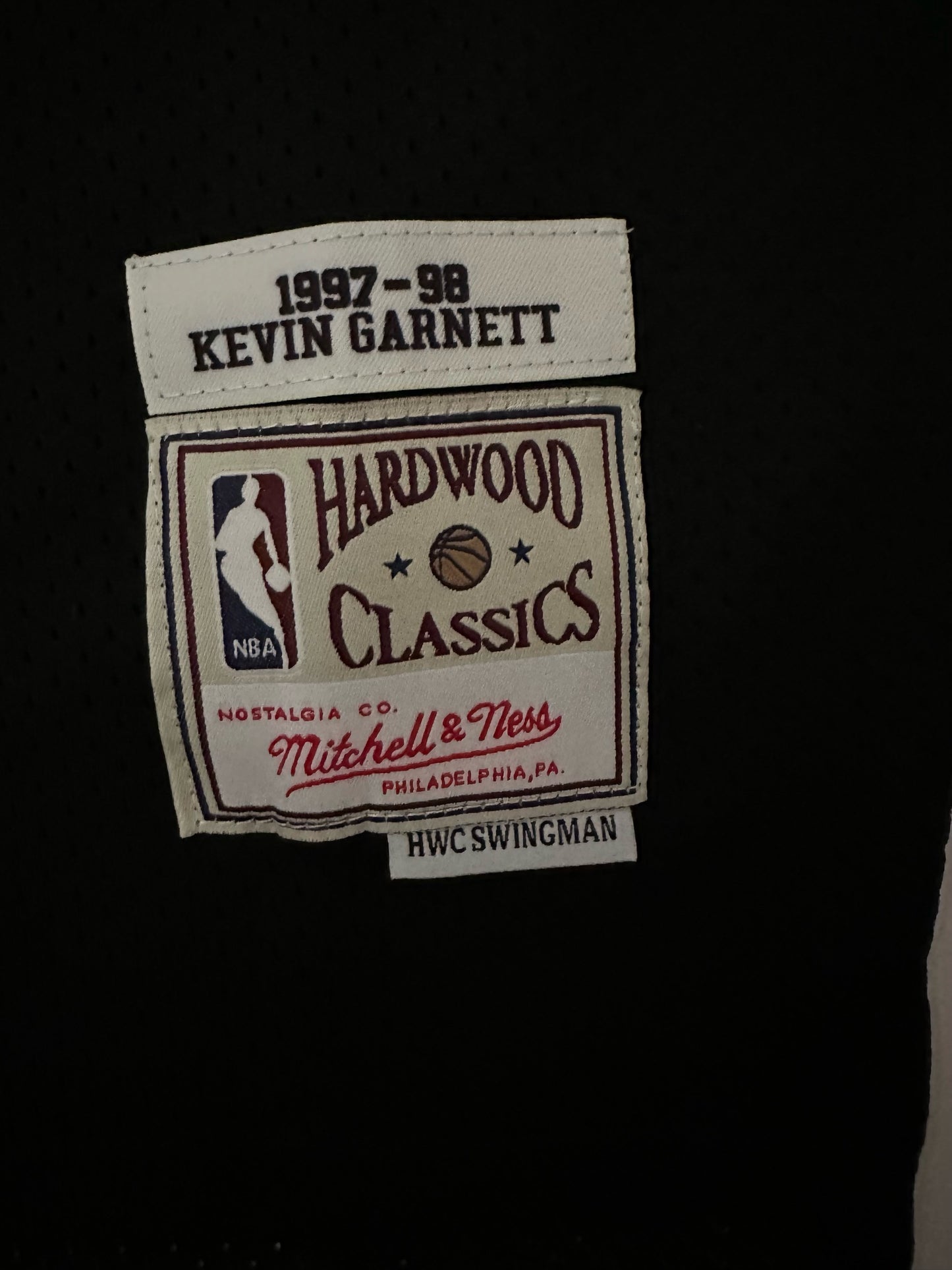 Minnesota Timberwolves NBA Hardwood Classics Basketball Vest Large Garnett 21 Black