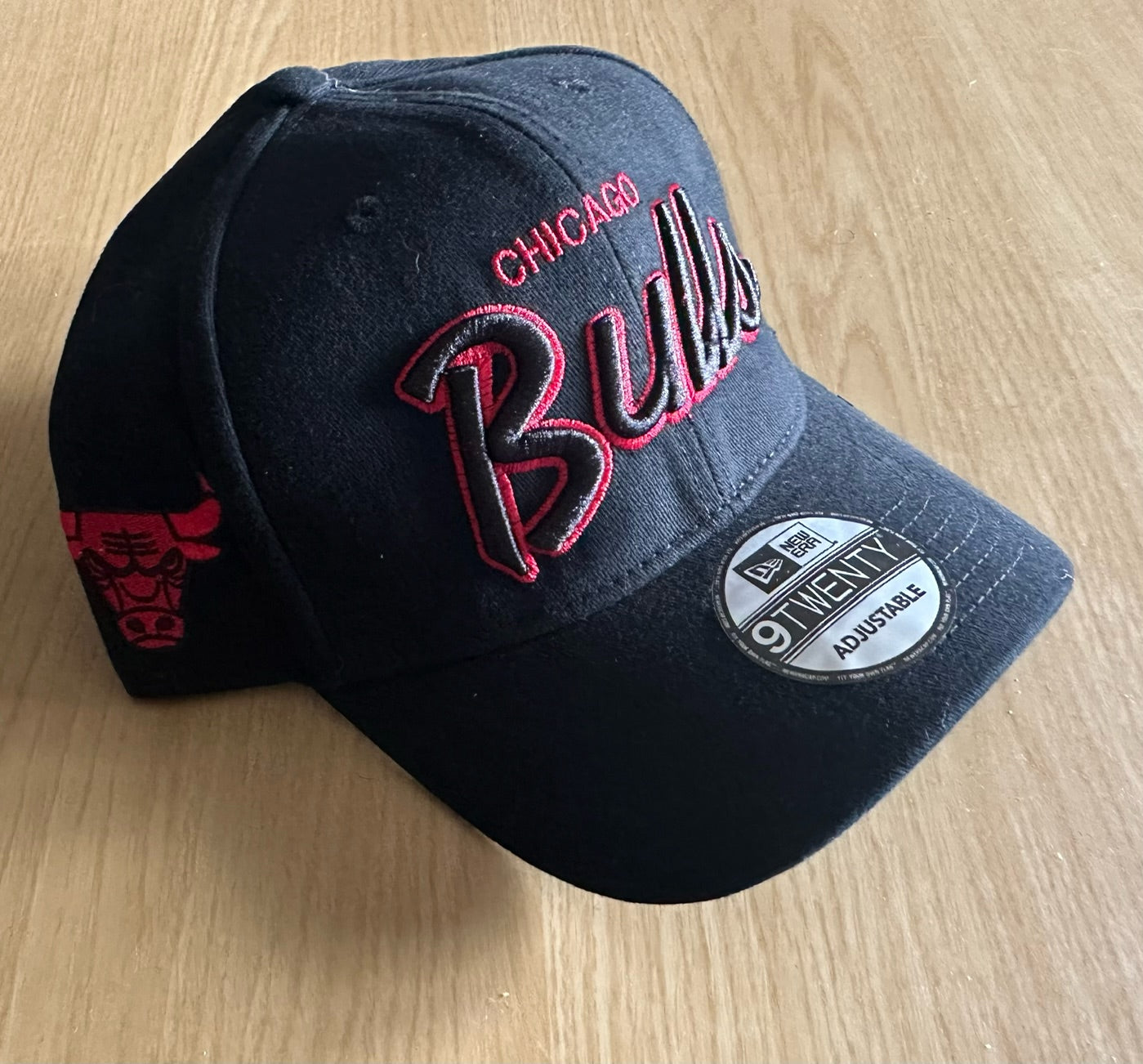 Chicago Bulls NBA Baseball Cap Multicolour New With Sticker