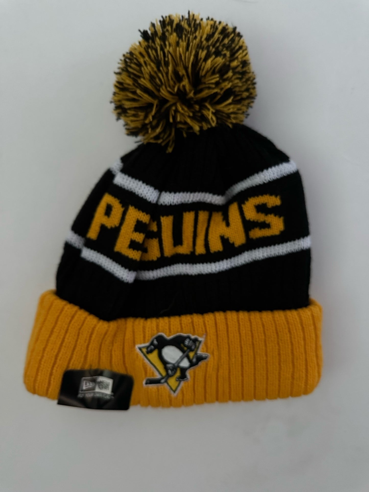 Pittsburgh Penguins NHL Bobble Beanie Multi Colour With Tags on