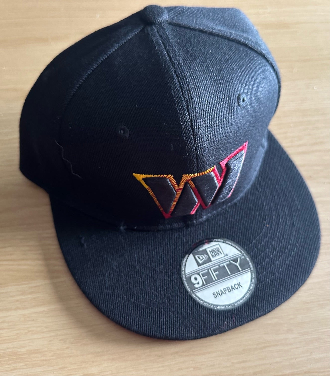 Washington Commanders NFL SnapBack Baseball Cap Multicolour New With Sticker