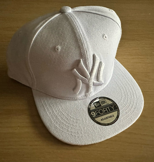 New York Yankees MLB SnapBack Baseball Cap Multicolour New With Sticker