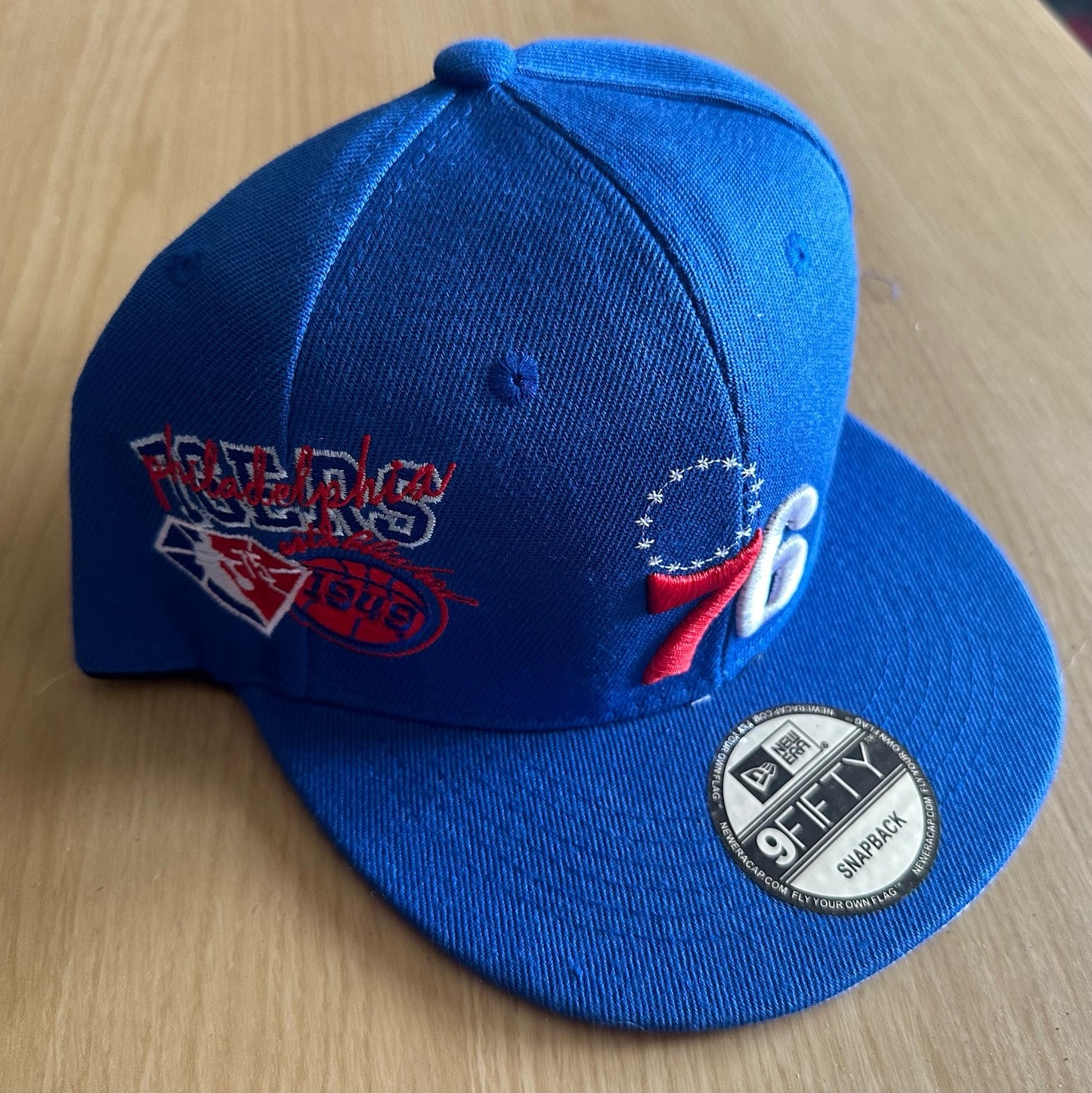 Philadelphia 76ers NBA SnapBack Baseball Cap Multicolour New With Sticker