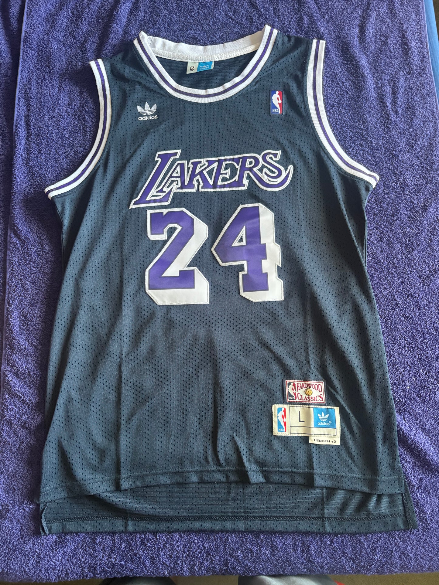 Los Angeles Lakers M&N NBA HardWood Classics Basketball Vest Large Bryant 24