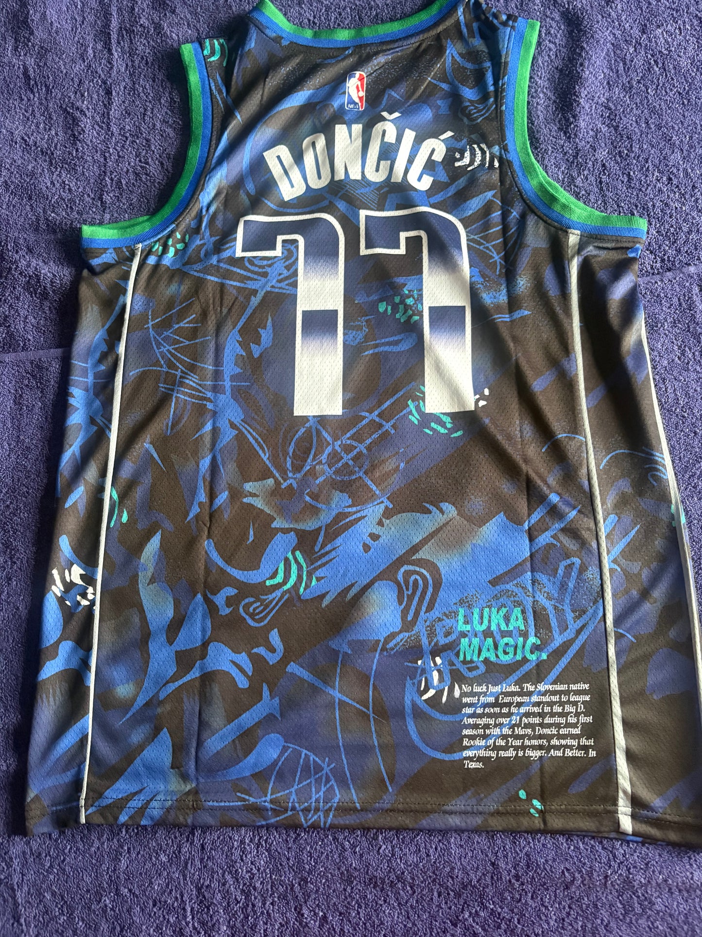 Dallas Mavericks Retro Fan NBA Basketball Vest Size 50 Doncic 77