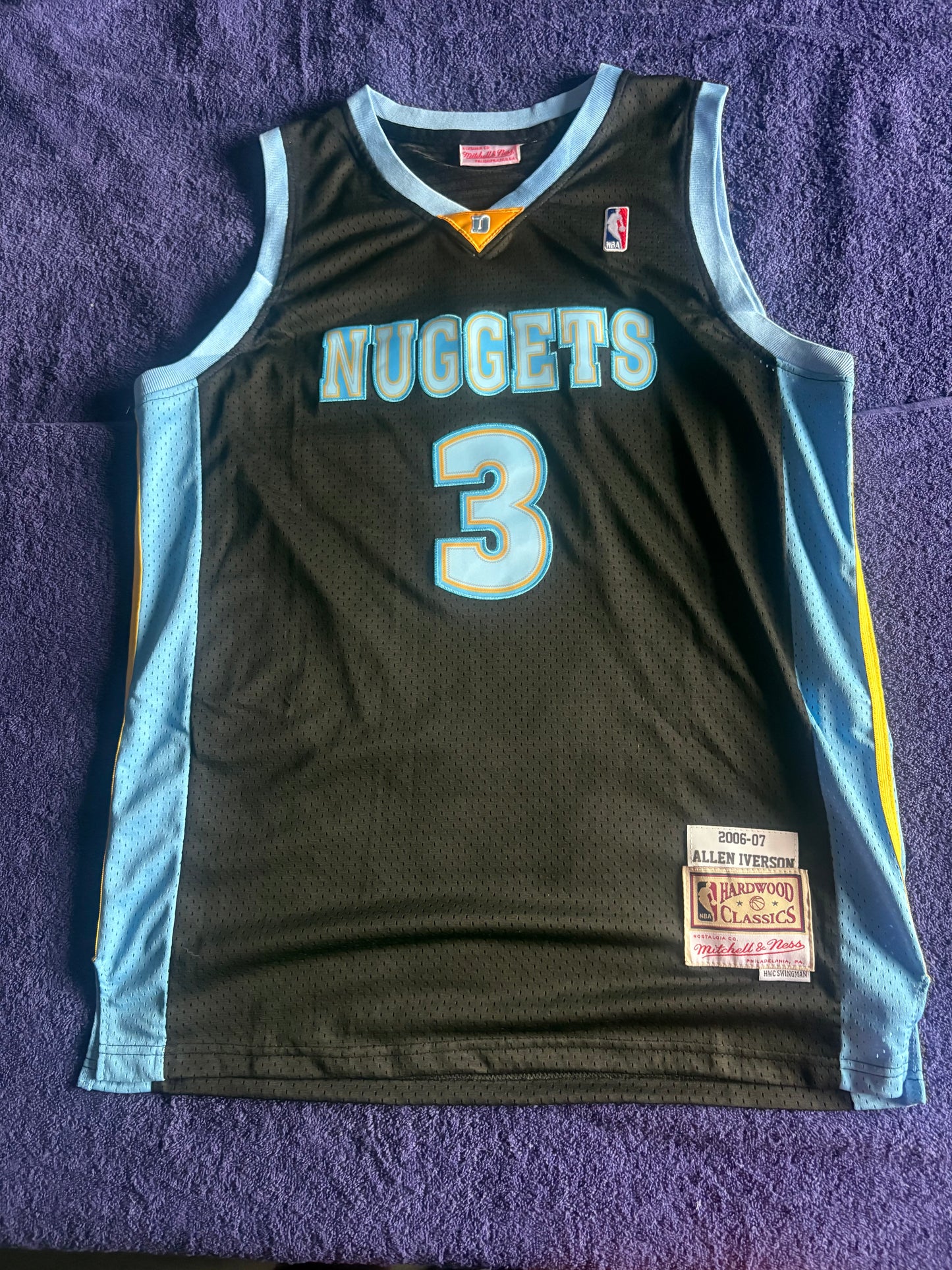 Denver Nuggets M&N NBA HardWood Classics Basketball Vest Large Iverson 3