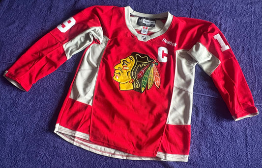 CCM Reebok Chicago Blackhawks NHL Hockey Shirt Size 50 Warm Up Shirt Toews 19 C