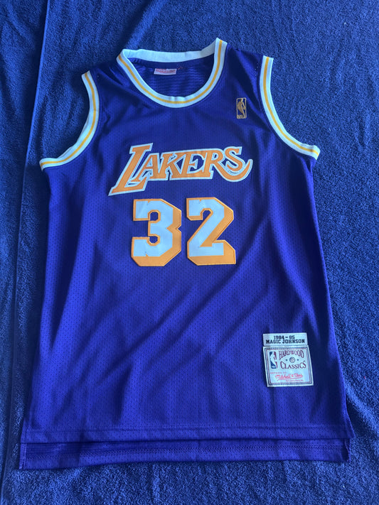 Los Angeles Lakers M&N NBA HardWood Classics Basketball Vest Large Johnson 32