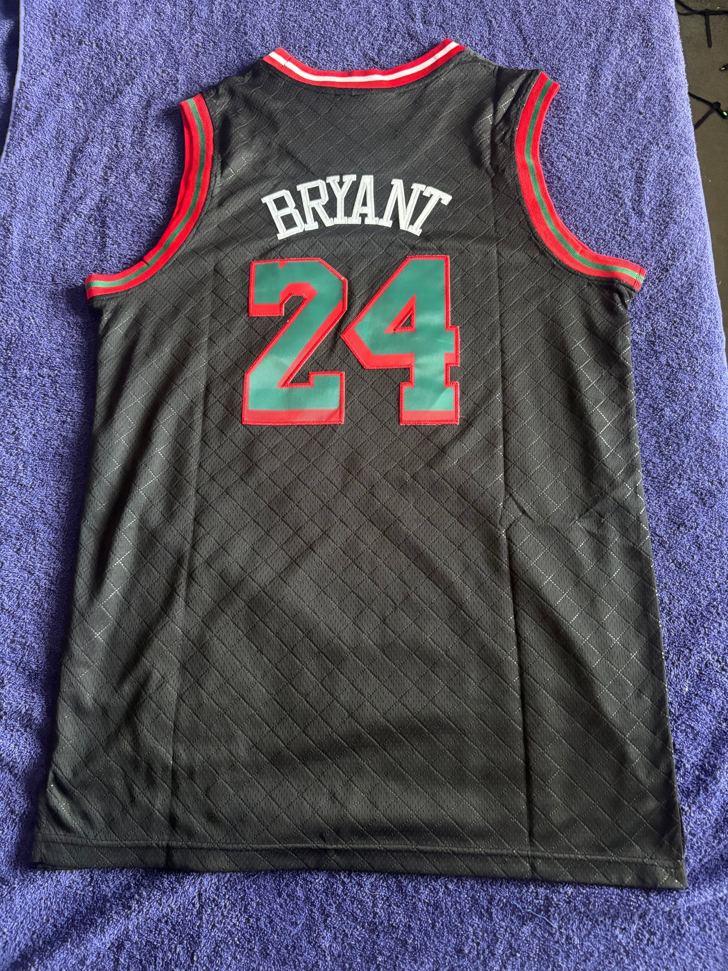 Los Angeles Lakers M&N NBA HardWood Classics Basketball Vest Large Bryant 24