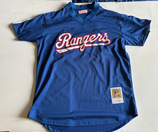 Texas Rangers MLB Baseball Shirt Large Cooperstown Collection Blue Ryan