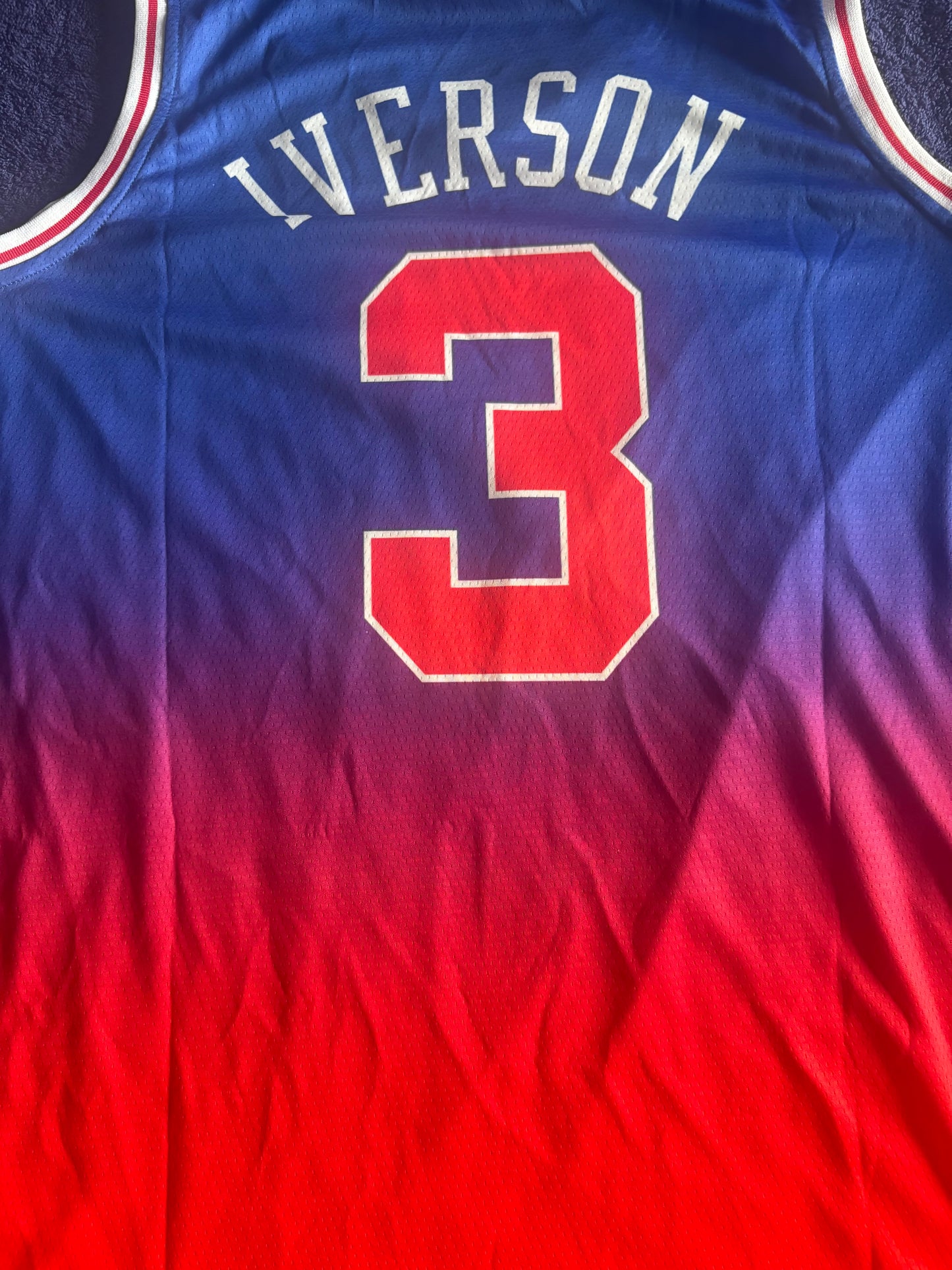 Philadelphian76ers NBA HardWood Classics Basketball Vest Large Iverson 3