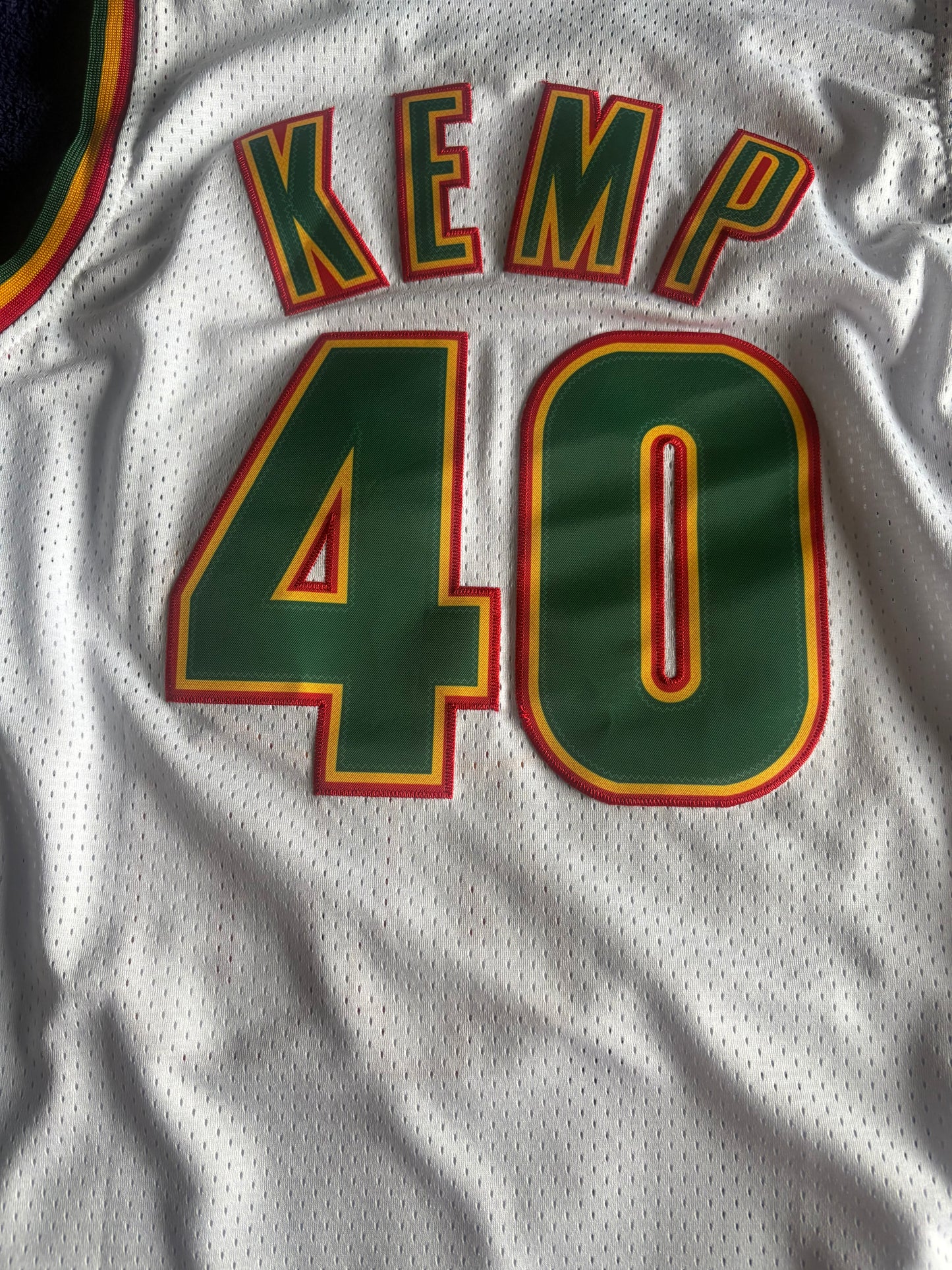 Seattle SuperSonics M&N NBA HardWood Classics Basketball Vest Large Kemp 40