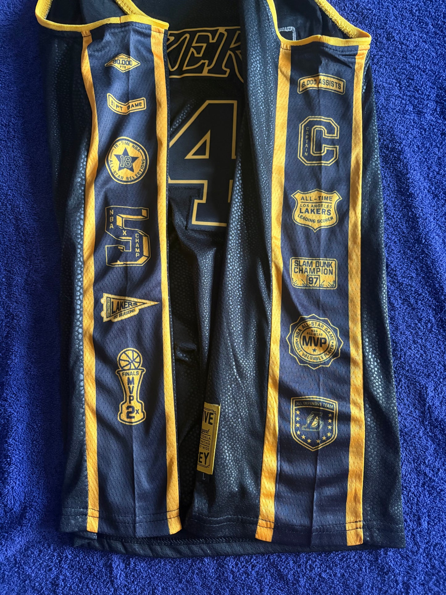 Los Angeles Lakers Fan Retro NBA Basketball Vest Large Bryant 24