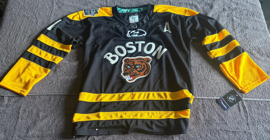 Boston Bruins Vintage NHL Shirt Size 52 Orr 4 Black & Yellow