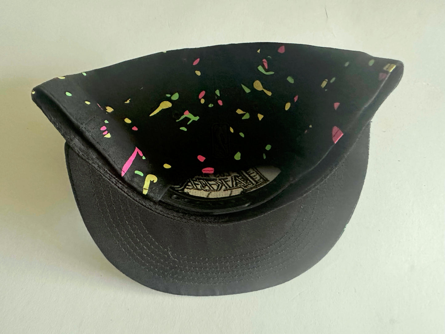 Los Angeles Lakers NBA SnapBack Baseball Cap Multicolour New With Sticker