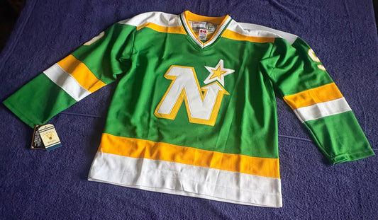 CCM Heroes of Hockey Minnesota Northstars NHL Hockey Shirt Size 50 Modano 9