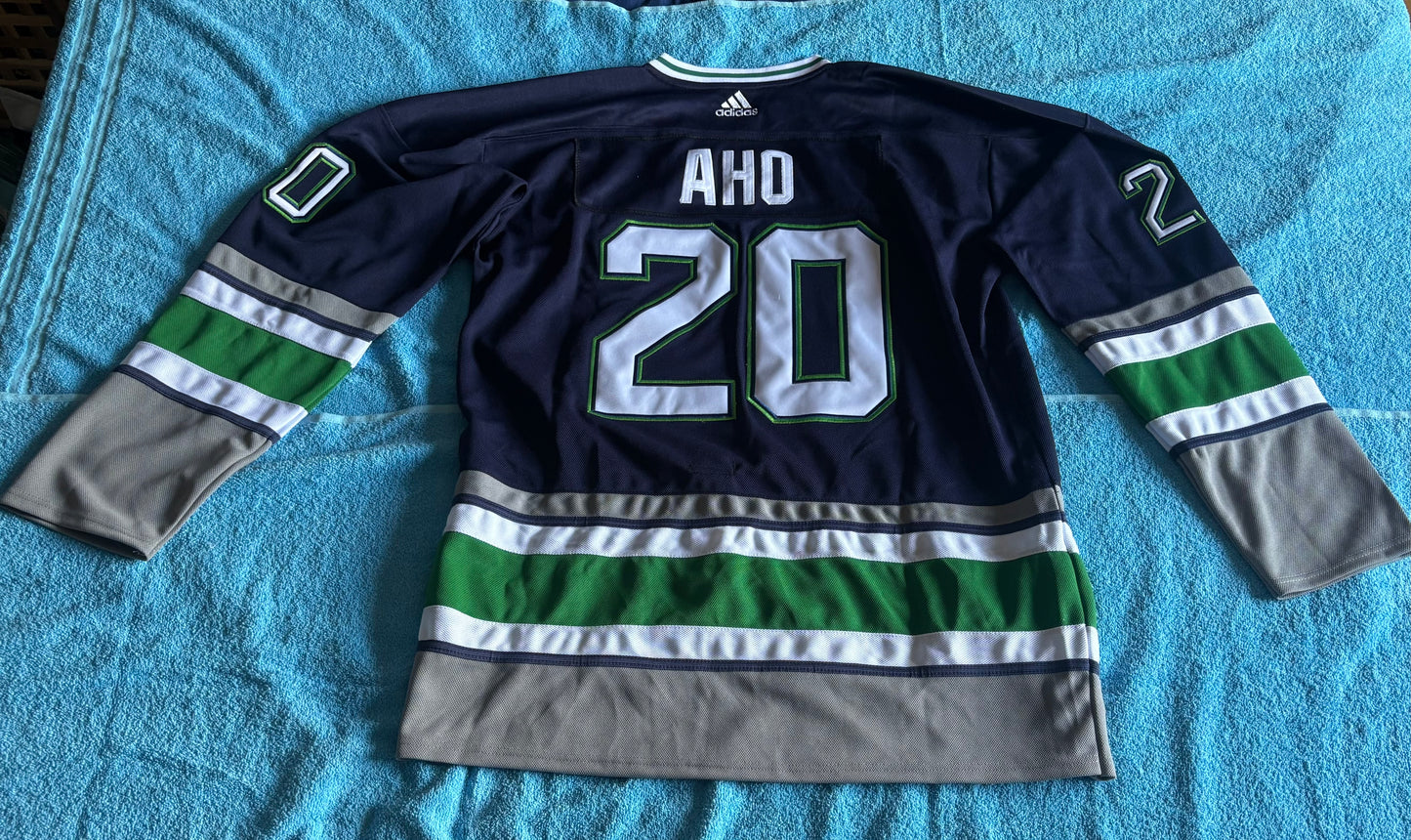 Carolina Hurricanes NHL Shirt Size Large Aho Blue A 20