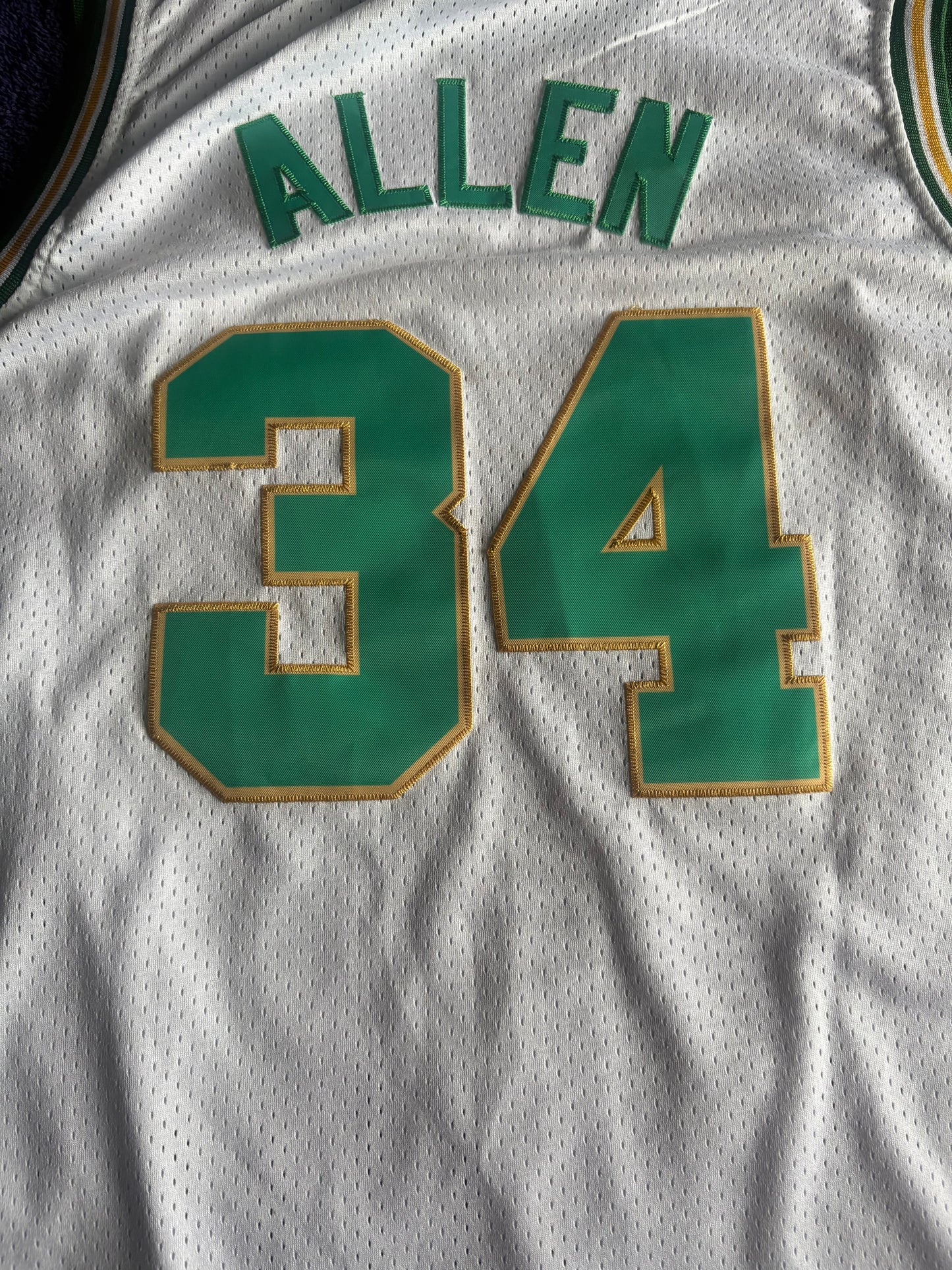 Seattle SuperSonics NBA Throwback Retro Basketball Vest Large Allen 34