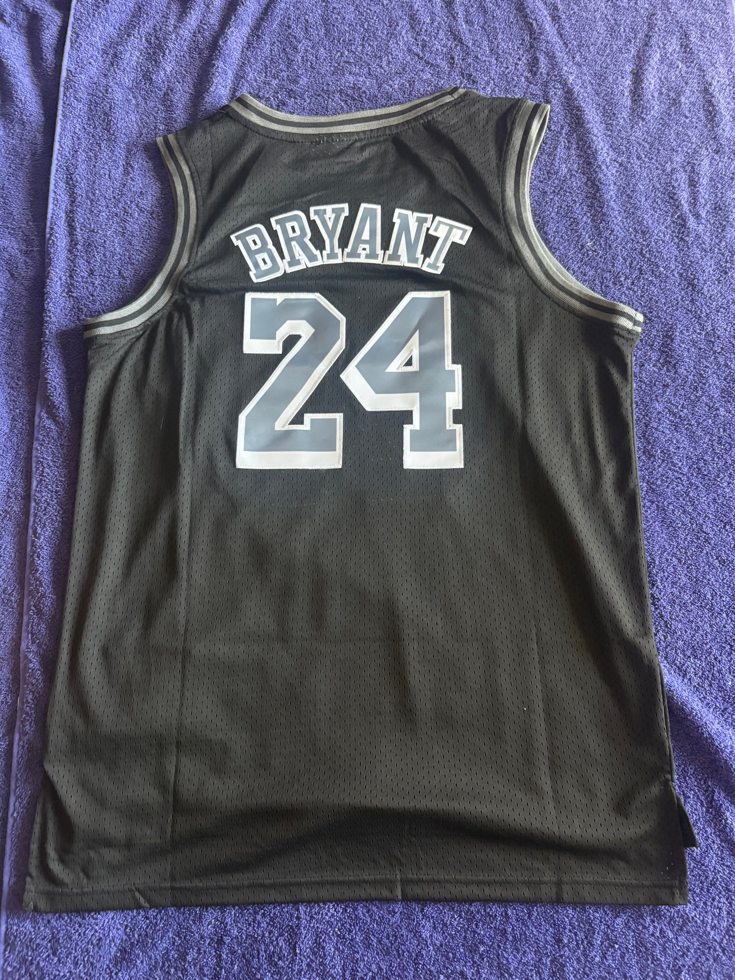 Los Angeles Lakers M&N NBA HardWood Classics Basketball Vest Large Bryant 24