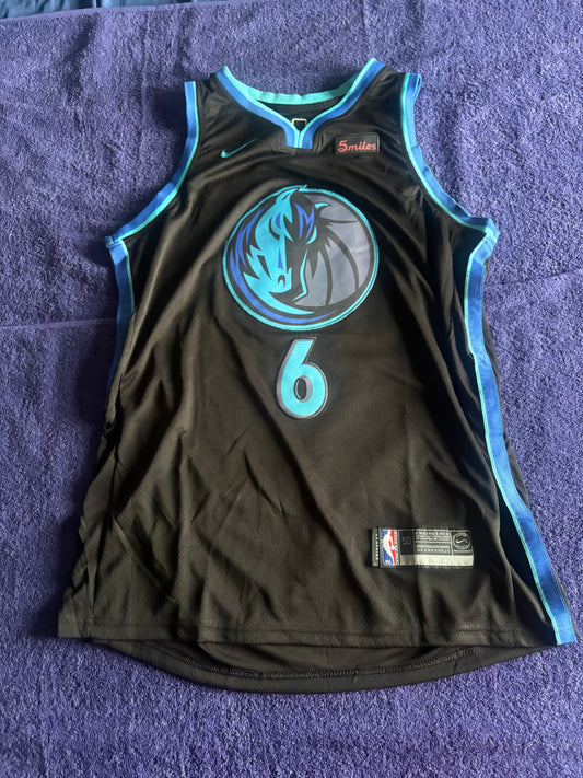 Dallas Mavericks Fan NBA Basketball Vest Size 50 Porzingas 6