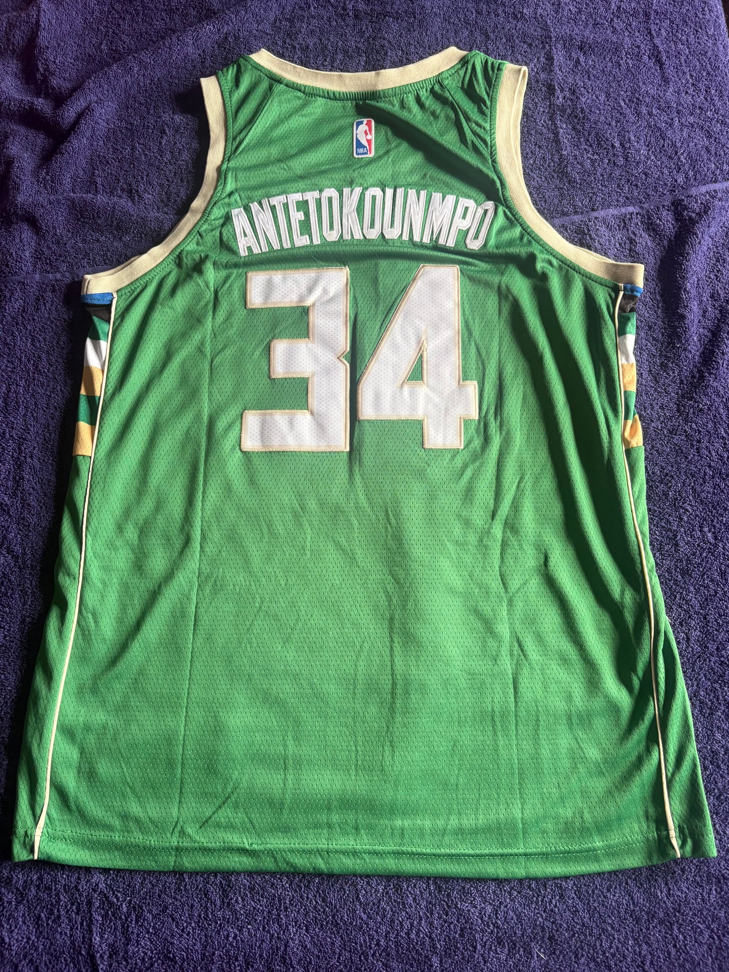 Milwaukee Bucks Antetokounmpo 34 Basketball Vest Size 50