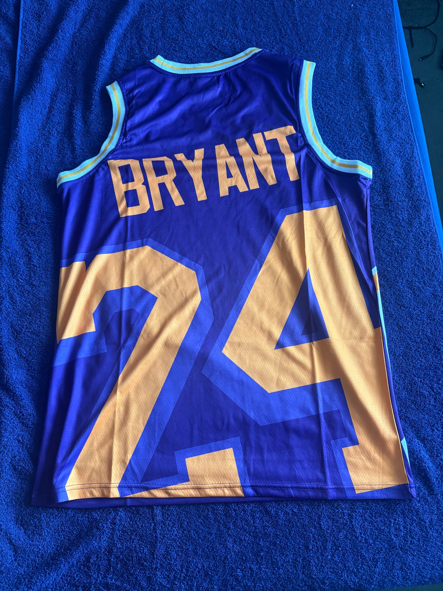 Los Angeles Lakers M&N NBA HardWood Classics Basketball Vest Large Bryant 24