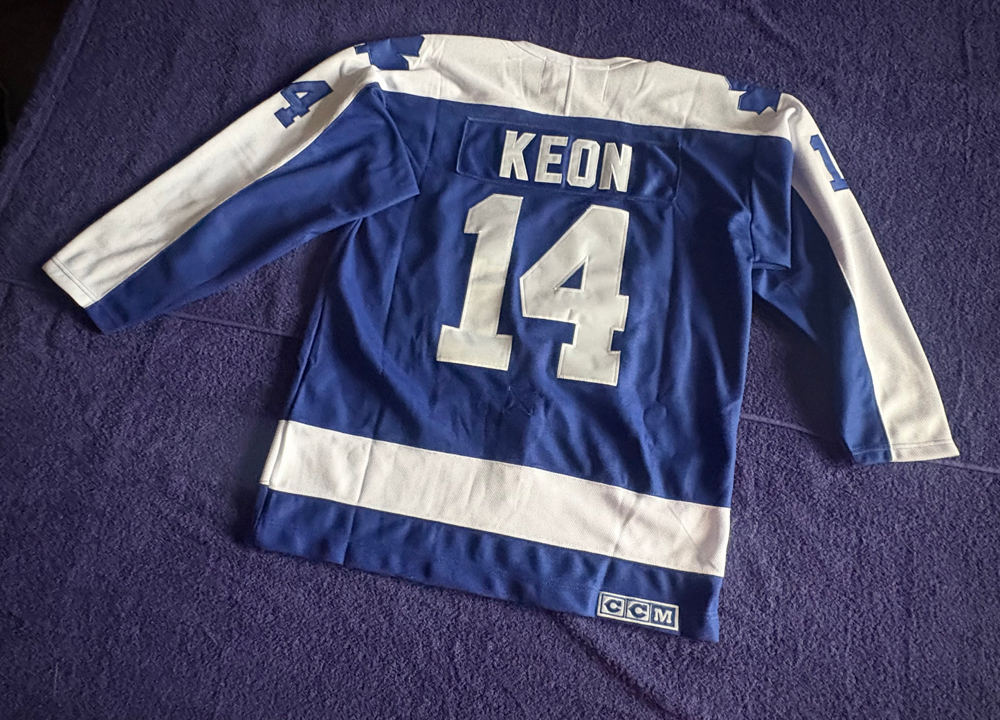 CCM Heroes of Hockey Toronto Maple Leafs NHL Hockey Shirt Size 50 Keon 14