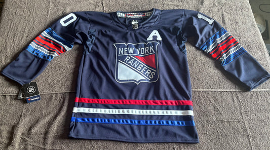 New York Rangers NHL Shirt Size 52 Panarin 10 A Blue