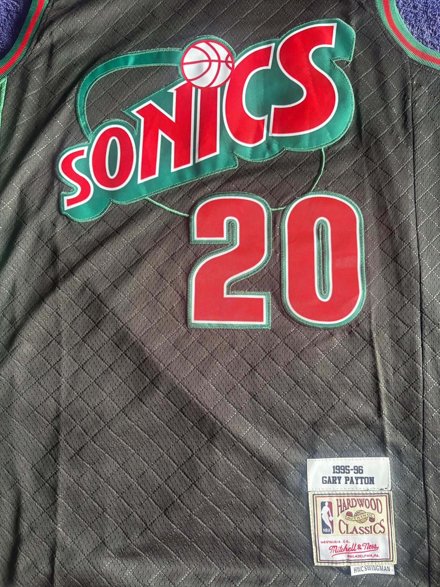 Seattle SuperSonics M&N NBA HardWood Classics Basketball Vest Large Payton 20