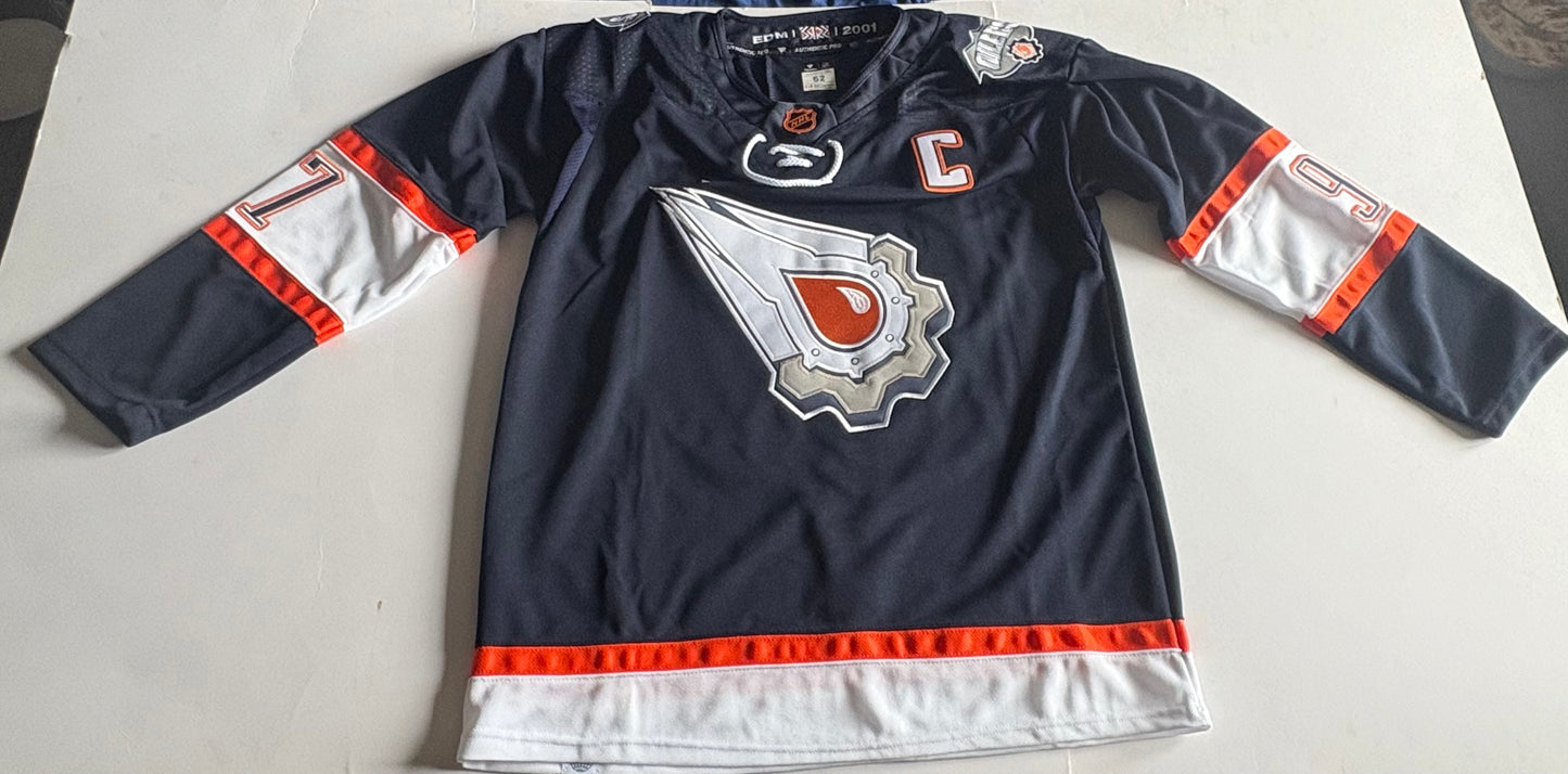 Edmonton Oilers NHL Shirt Blue Size 52 Mcdavid 97 Blue C
