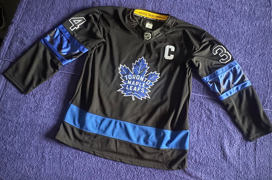 Toronto Maple Leafs NHL Shirt Size 52 Matthews 34 C