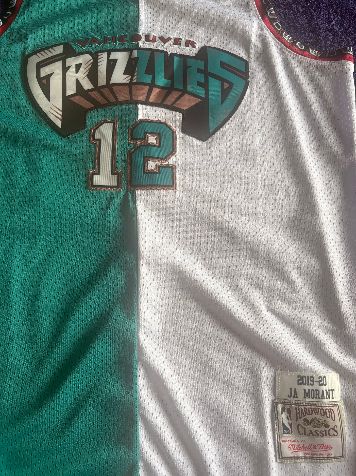 Memphis/Vancouver Grizzlies M&N NBA 1/2 & 1/2 HardWood Classics Basketball Vest Large Morant 12