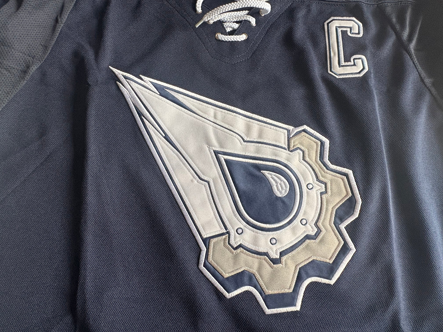 Edmonton Oilers NHL Shirt Blue Size Large Mcdavid 97 Blue C