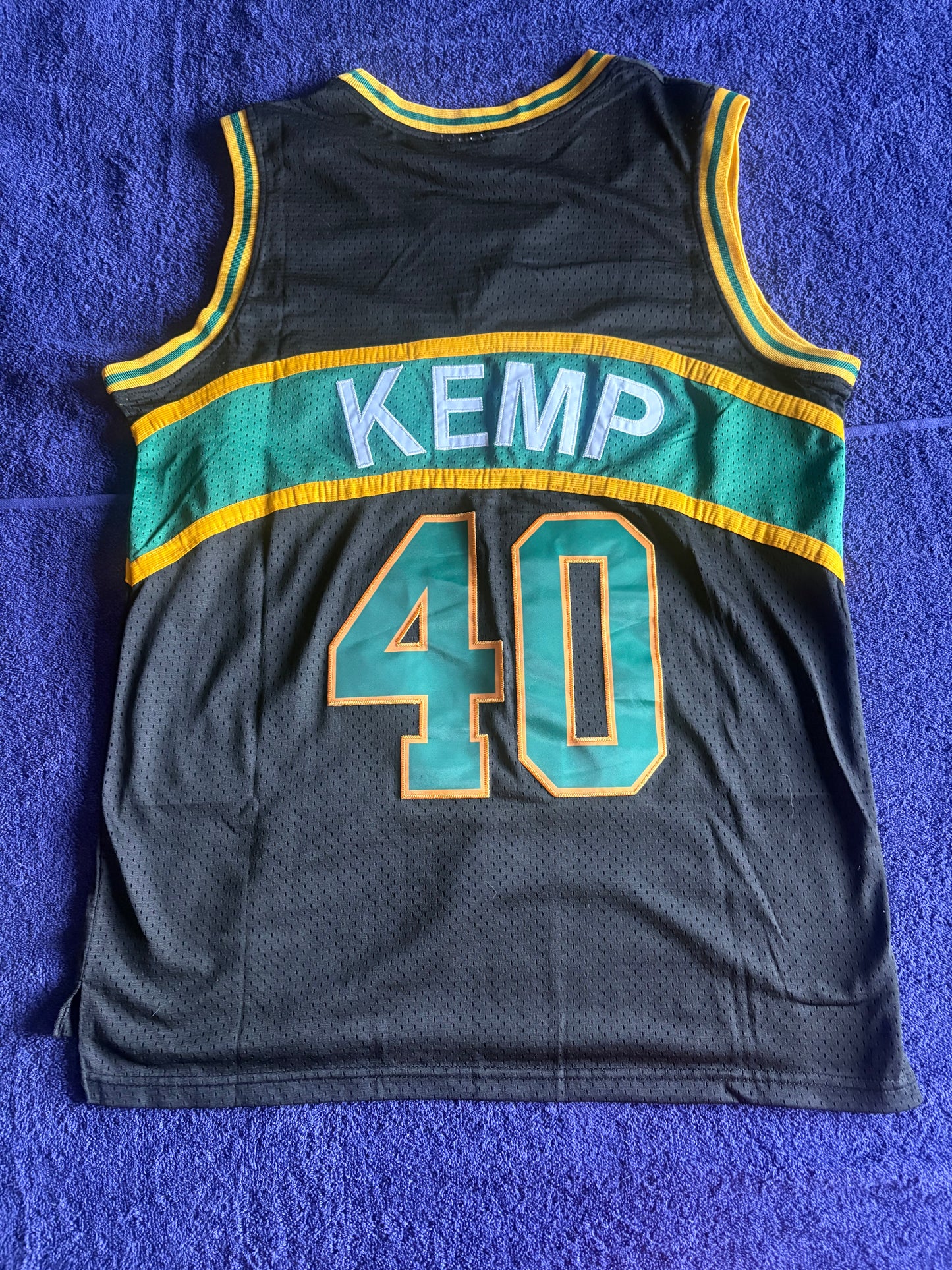 Seattle SuperSonics M&N NBA HardWood Classics Basketball Vest Large Kemp 40