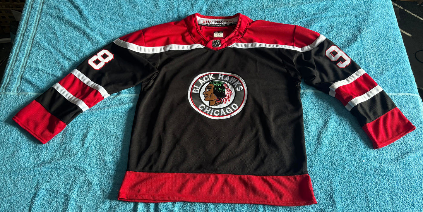 Chicago Blackhawks NHL Shirt Size 52 Red Black Bedard 98