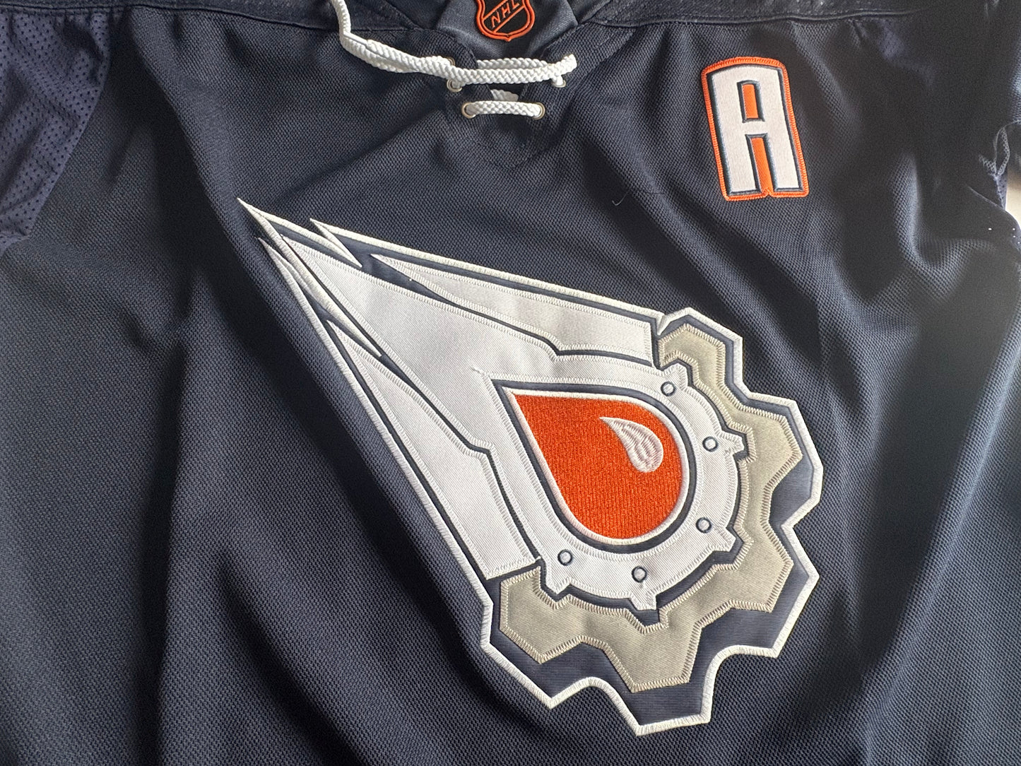 Edmonton Oilers NHL Shirt Blue Size 52 Draisaitl 29 Blue A