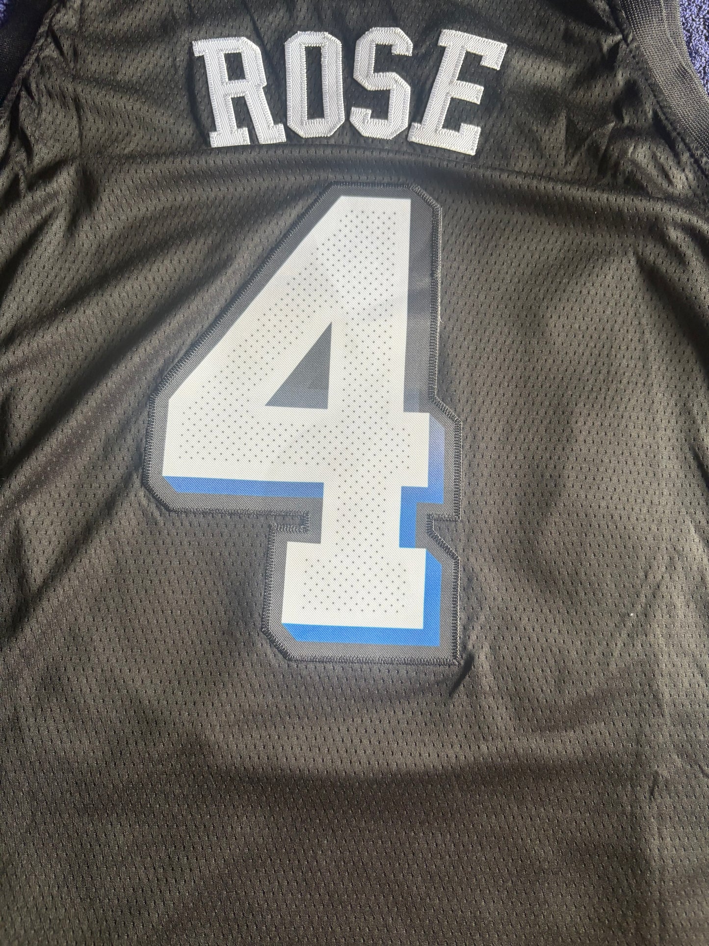 New York Knicks City Never Sleeps Basketball Vest Large Rose 4 Size 50