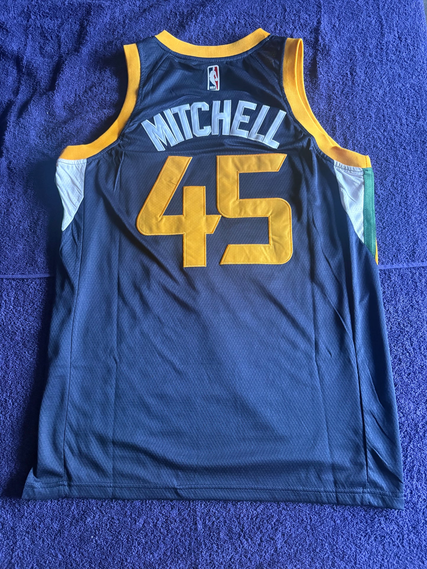 Utah Jazz Fan NBA Basketball Vest Size 50 Mitchell 45