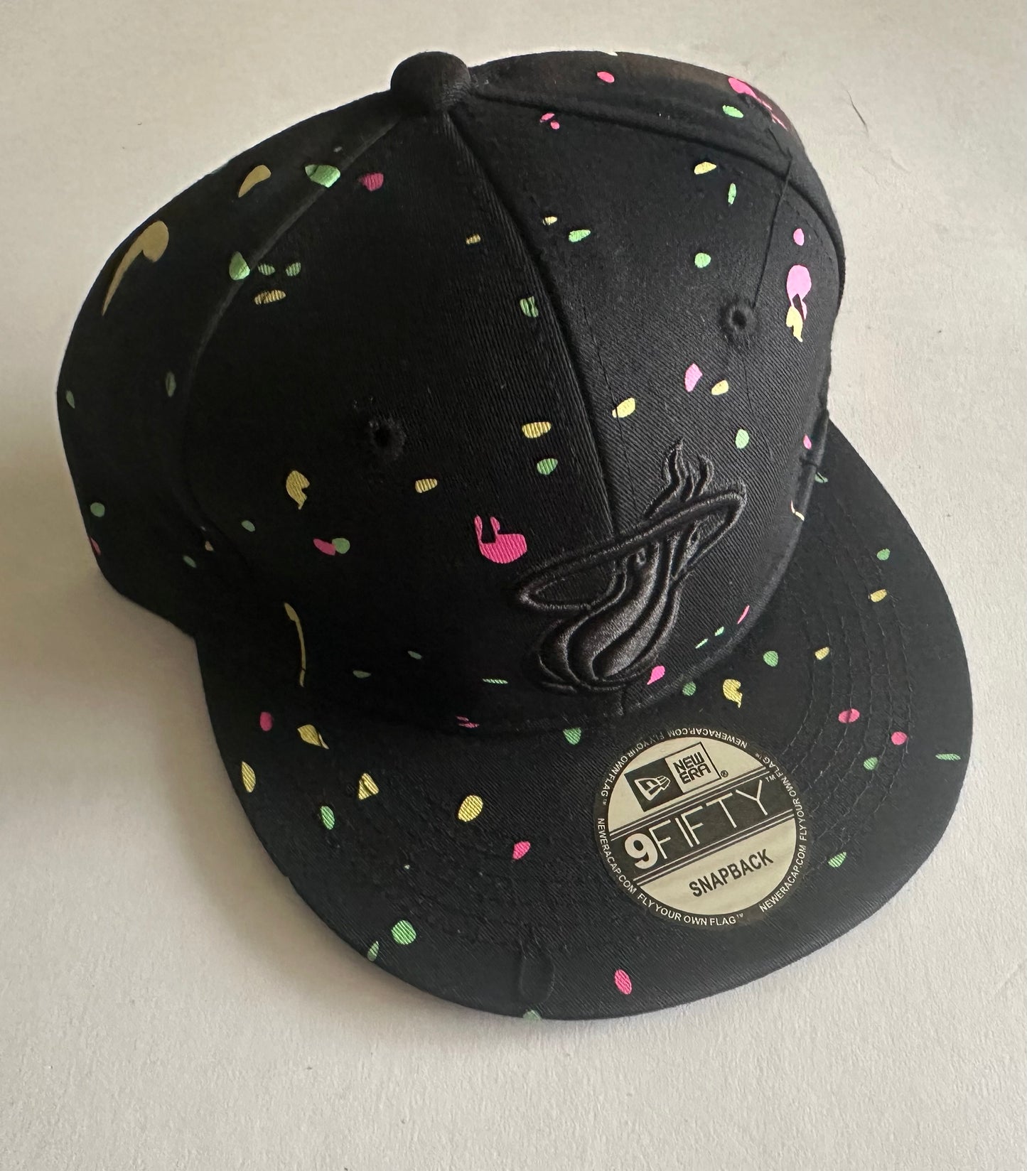 Miami Heat NBA SnapBack Baseball Cap Multicolour New With Sticker