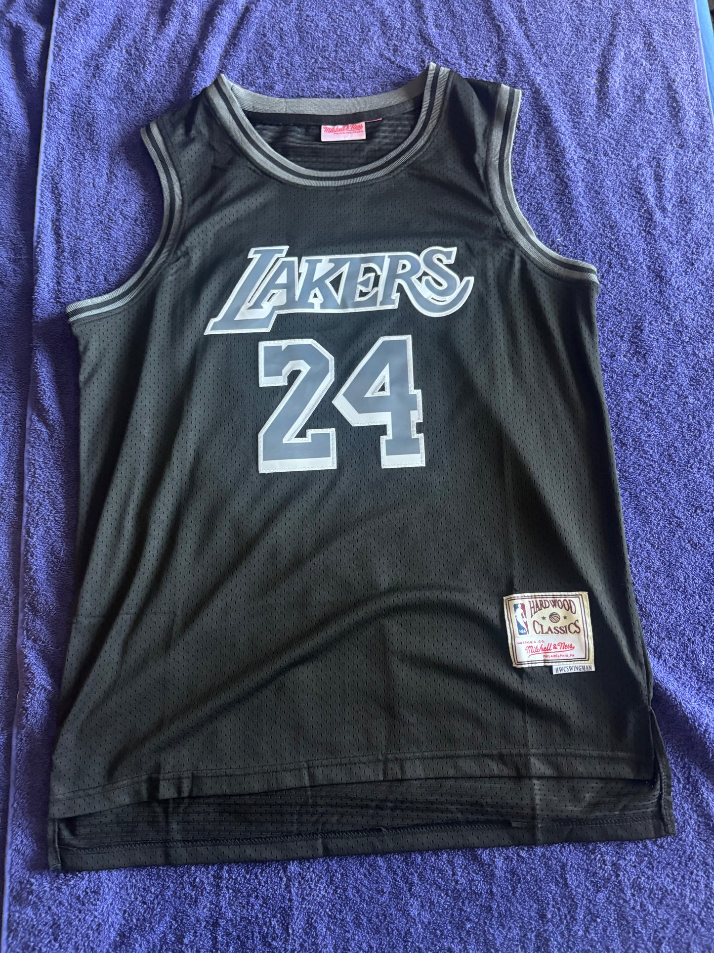 Los Angeles Lakers M&N NBA HardWood Classics Basketball Vest Large Bryant 24