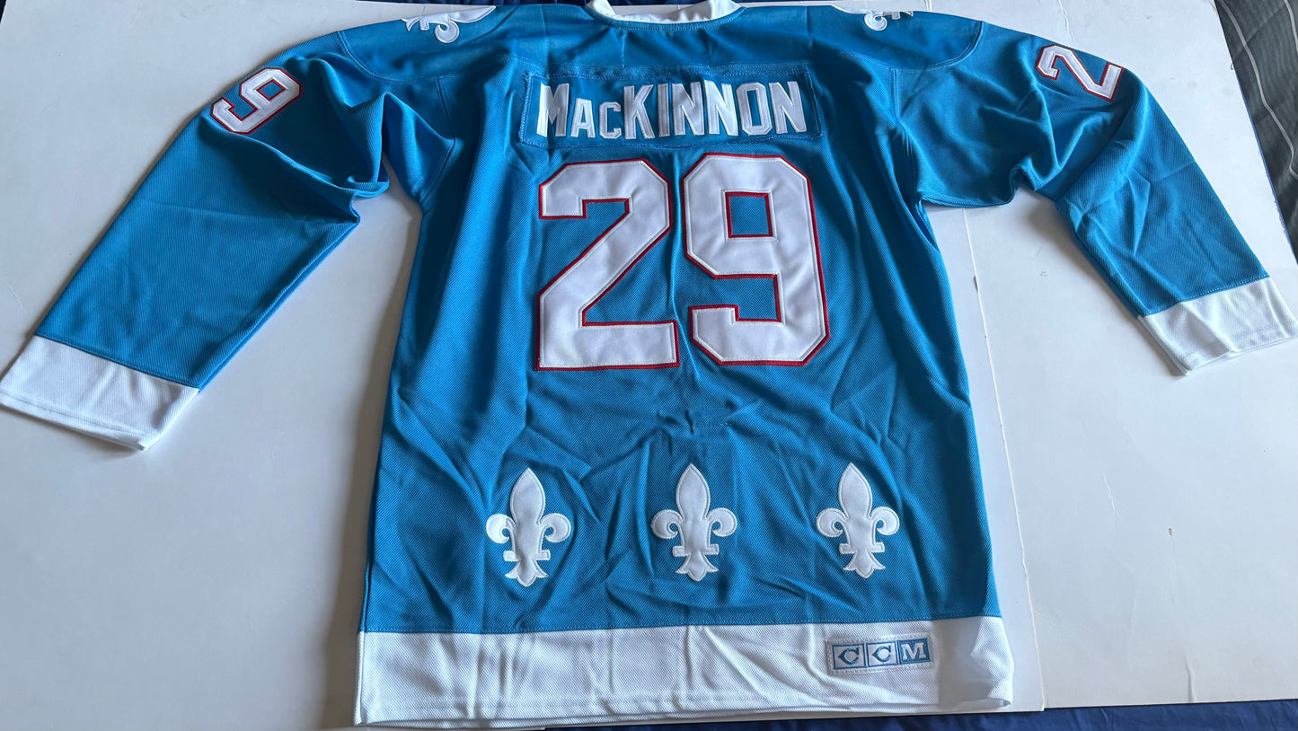 Colorado Avalanche NHL Shirt Size Large MacKinnon 29 Blue A